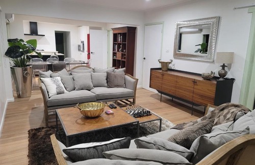 Papanui Casa | stylish two bedroom townhouse