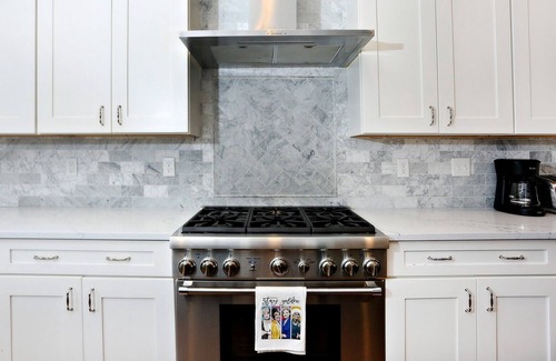 Sloan Lake Casa | Stylish updated Victorian blocks from Sloan’s Lake