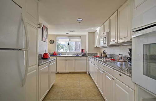 Cathedral City Complejo | Stylish upstairs villa overlooking the pool