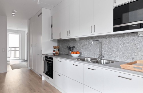 Alvsjo Apartamento | Stylish Urban Home in Stockholm