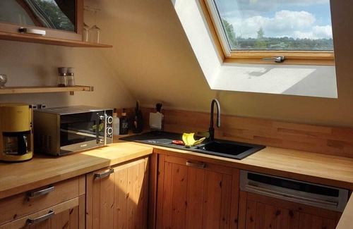 Laubach Apartamento | Stylish vacation apartment with barrel sauna in the countryside