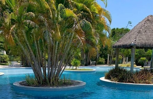 Barra de Sao Miguel Apartamento | Suíte com varanda no iloa