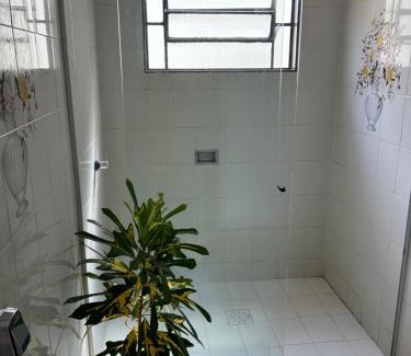 Bandeirantes Casa | Suíte Pérola