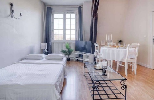 Monchy-Humieres Apartamento | Sublime appart Château duplex Golf 4pers parking