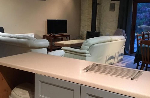 Llandovery Casa | Conversión de granero sustancial de 3 dormitorios cerca de Brecon Beacons con Wifi gratuito