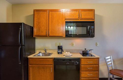 Jeffersonville - Clarksville Hotel | Suburban Studios Clarksville-Louisville North