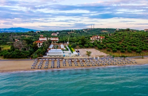 Nea Propontida Alquiler De RV | Sueno Bungalows