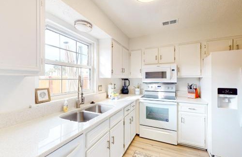 Fort Walton Beach Casa | Sugar Reef Cottage #4