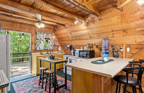 Wellington Apartamento | Sugar Shack - Cave Run Lake OR Red River Gorge KY