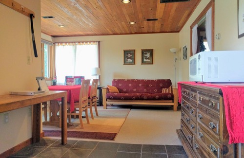 Sugar House Cabaña | Casa de huéspedes en Sugarhouse. ¡Bienvenidas familias!