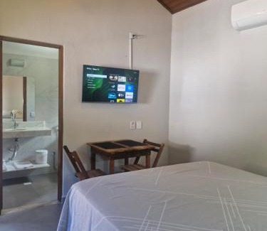 Centro Comercial Apartamento | Suite 02 nova à 450 metros da praia