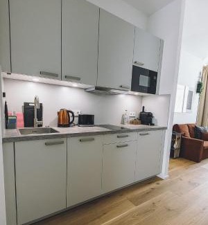 Amberg Apartamento | Suite 13 Orange Wood mit verschiedenen Schlafmöglichkeiten