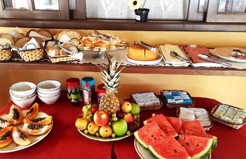 Ponte Branca Apartamento | Suite aconchegante dentro de uma pousada em Paraty