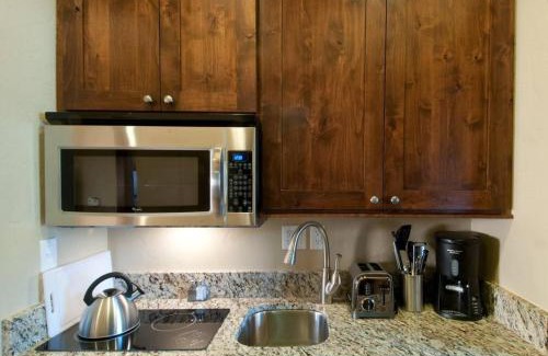 Breckenridge Apartamento | Suite at Grand Lodge Peak 7 Ski-in/out