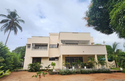 Ukunda Apartamento | Suite at Salaam Green Homestays Diani