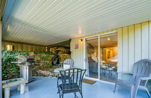 North Oyster Apartamento | Suite at Trails End Beach House