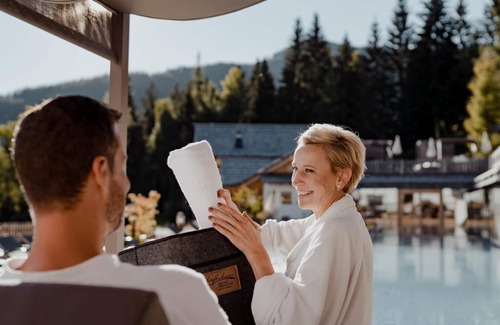 Haus Casa | "Suite Bergsonne" with bathtub, shower, WC (from 7 nights) - Nature and wellness hotel