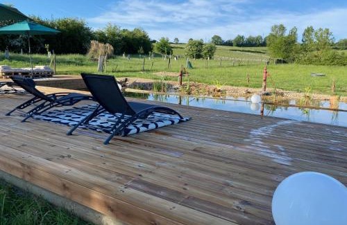 Bourg-sur-Gironde Cama Y Desayuno | Suite campagnarde près Bordeaux, vue sur les vignes au Château Camponac