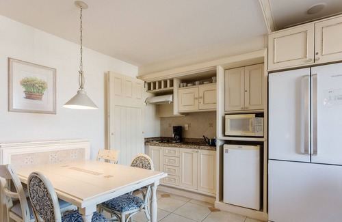 Jurere Apartamento | Suite com cozinha dentro de hotel ILCTOP