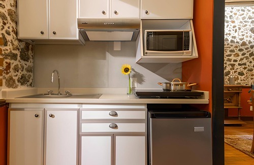 Centro histórico Apartamento | Suite in Historic Building w/Balconies/Superb Location