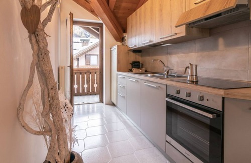 Carisolo Apartamento | Suite Italy Pinzolo 6 - Apartment in the heart of the Dolomites