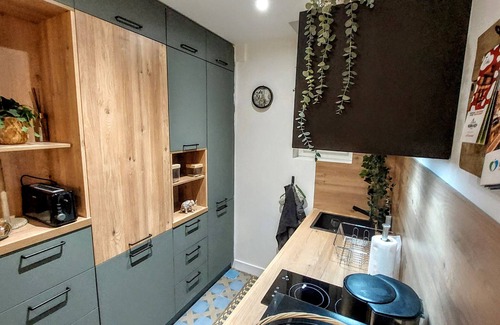 La Vespiere Apartamento | Suite Jungle au Calme Avec Jardin + Netflix + Parking