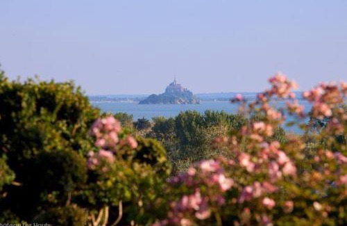 Saint-Jean-le-Thomas Cama Y Desayuno | Suite Napoléon 3, vue Mont St Michel, avec balcon