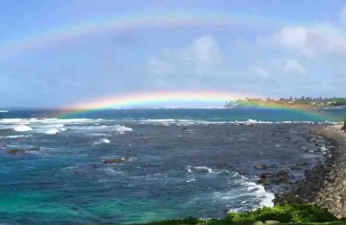 Kuau Apartamento | Suite on North Shore property. Walk to beach & town!
