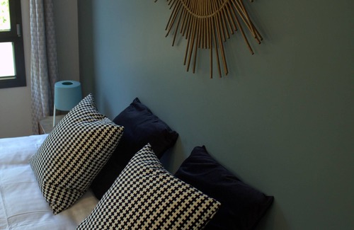 Saint-Cyr-au-Mont-d'Or Casa | Suite-Premium-Baño Privado-Vista a la Piscina-Accès Terrasse