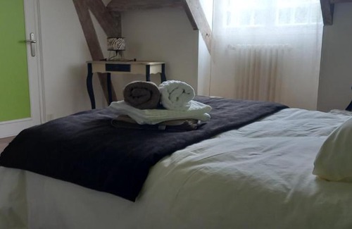 Bergerac Casa | Suite privée dans spacieuse maison du Périgord, avec piscine