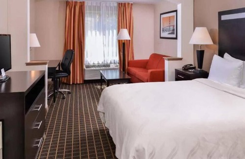 South San Francisco Casa | Suite Queen at Hotel Nova SFO By FairBridge, Free Breakfast!