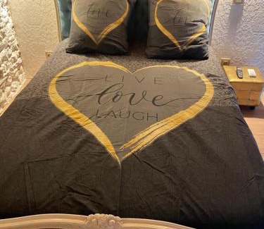 Vauvert Apartamento | Suite royale avec en options jacuzzi, dîner aux chandelles et petit déjeuner