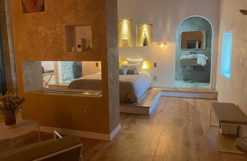 Istres Cama Y Desayuno | Suite Sahara Lodge