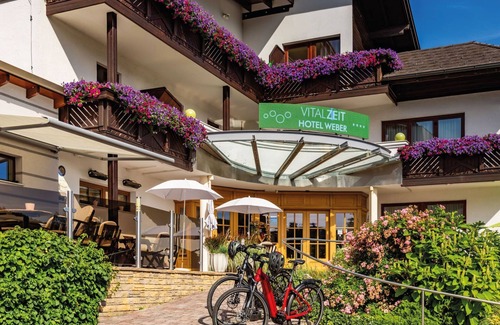 Bad Schonau Casa | Suite - VitalZeit Hotel Weber