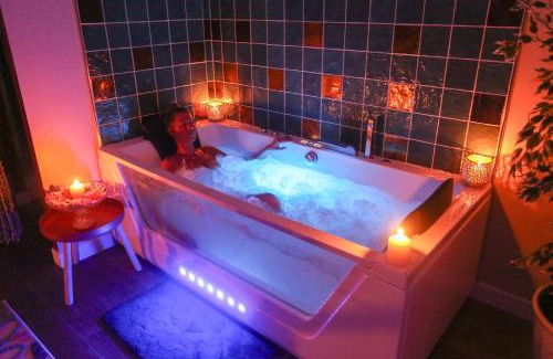 Amiens Apartamento | Suite ZEN 32m2 Centre ville Spa & Table massage &Parking