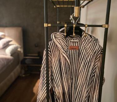 Muhlebach Apartamento | Suite3, 7 min walk from Christmas market