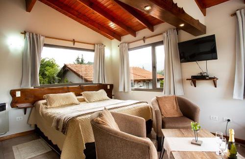 La Cumbrecita Cama Y Desayuno | SUITES ALITHUÉ