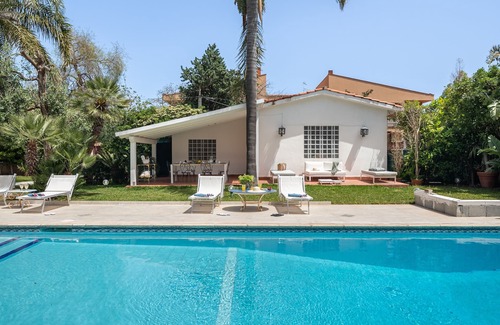 Partanna Villa | Villa Mónica lujosa propiedad en Mondello, relajarse y descubrir Sicilia