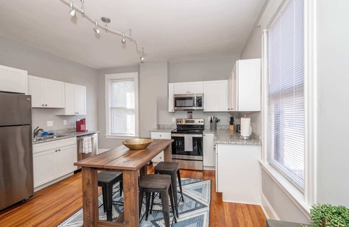 Covington Condominio | Suites on Main 2 Summ