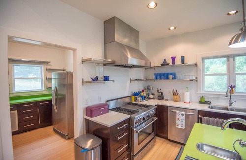 Lansing Cabina | Sullivan Farm at Helton Creek - Fire Pit - Foosball - Fireplace