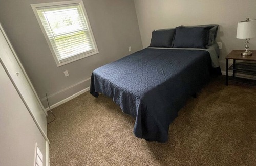 Taylor Apartamento | Summer Boaters Crash Pad * Spacious 3BR 3 Bath * Near DTW