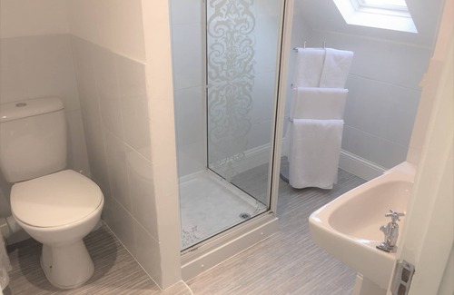 Newquay City Centre Casa | Summer Breeze Guest House