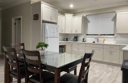 Rosemead Casa | Summer Getaway Home