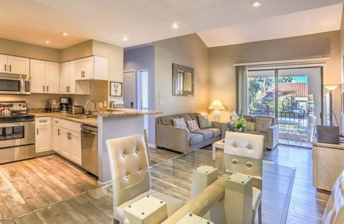 Scottsdale Ranch Condominio | Summer Special - Racquet Club @ Scottsdale Ranch! Tennis, Heated Pools & Spas.