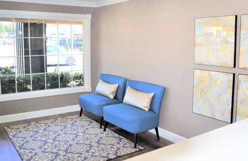 Raisin Hotel | Summerfield Inn Fresno Yosemite