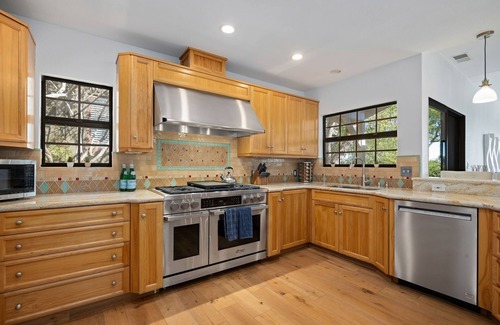 Santa Barbara Casa | ¡Disfruta de las vistas al mar en lujo!