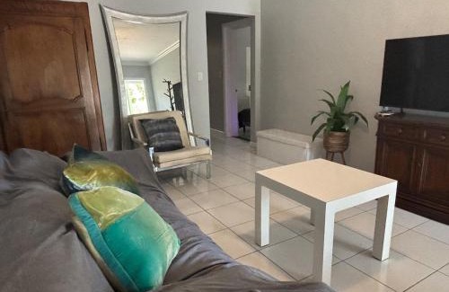 Poinsettia Heights Casa | SummerVacation PetFriendly Mins To Beach&Downtown