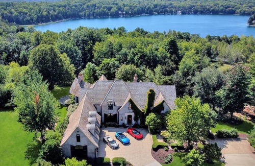 Plymouth Casa | Summit Road Estate - Top Luxury