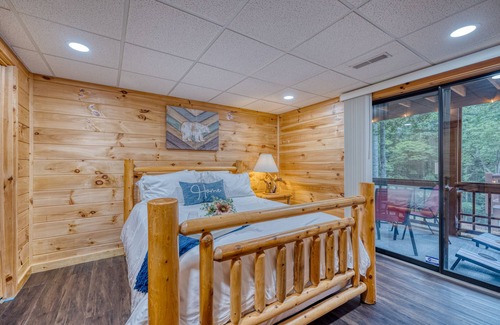 My Mountain Cabina | Summr Spl/Secluded/HotTb/Pokr/Firept/Pet/2king