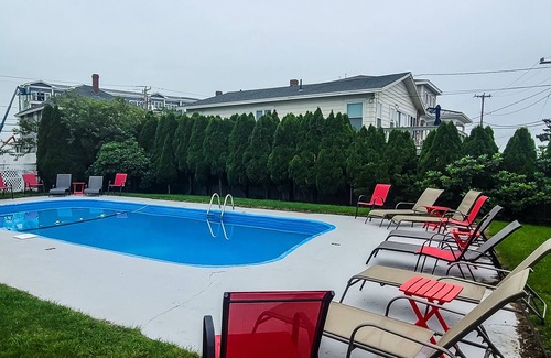 Hampton Hotel | Sun and Surf Motel